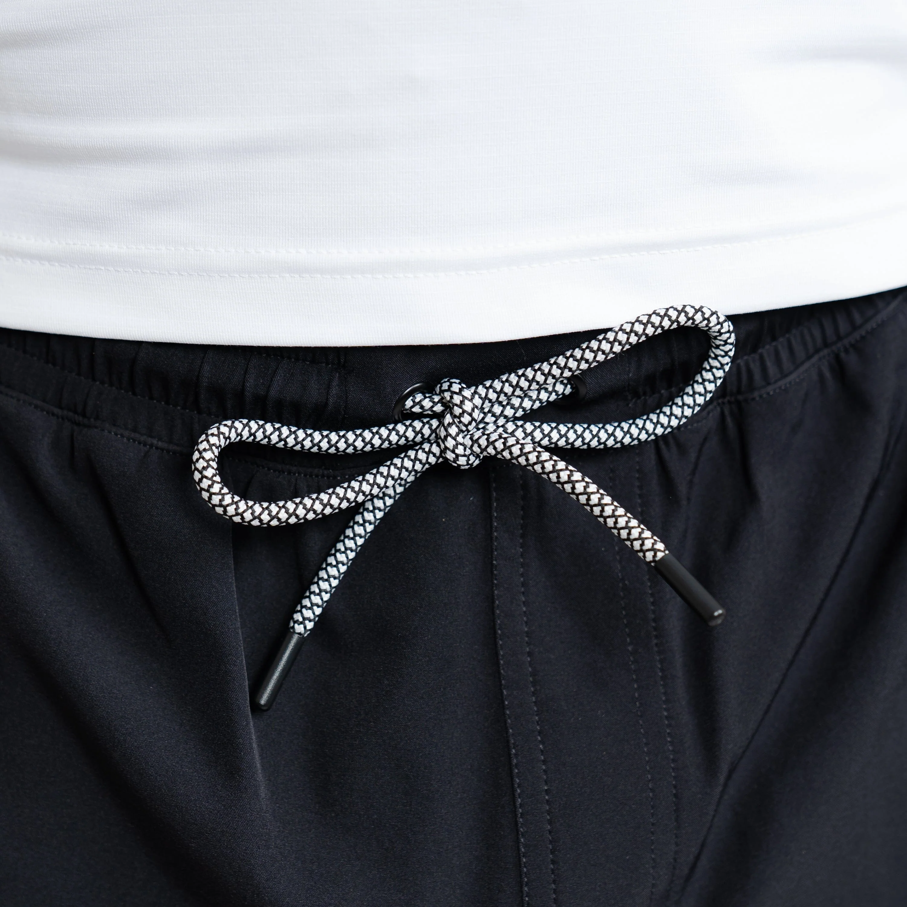 Grit Gym Short - 7" | Solid - Midnight Black - Image 2