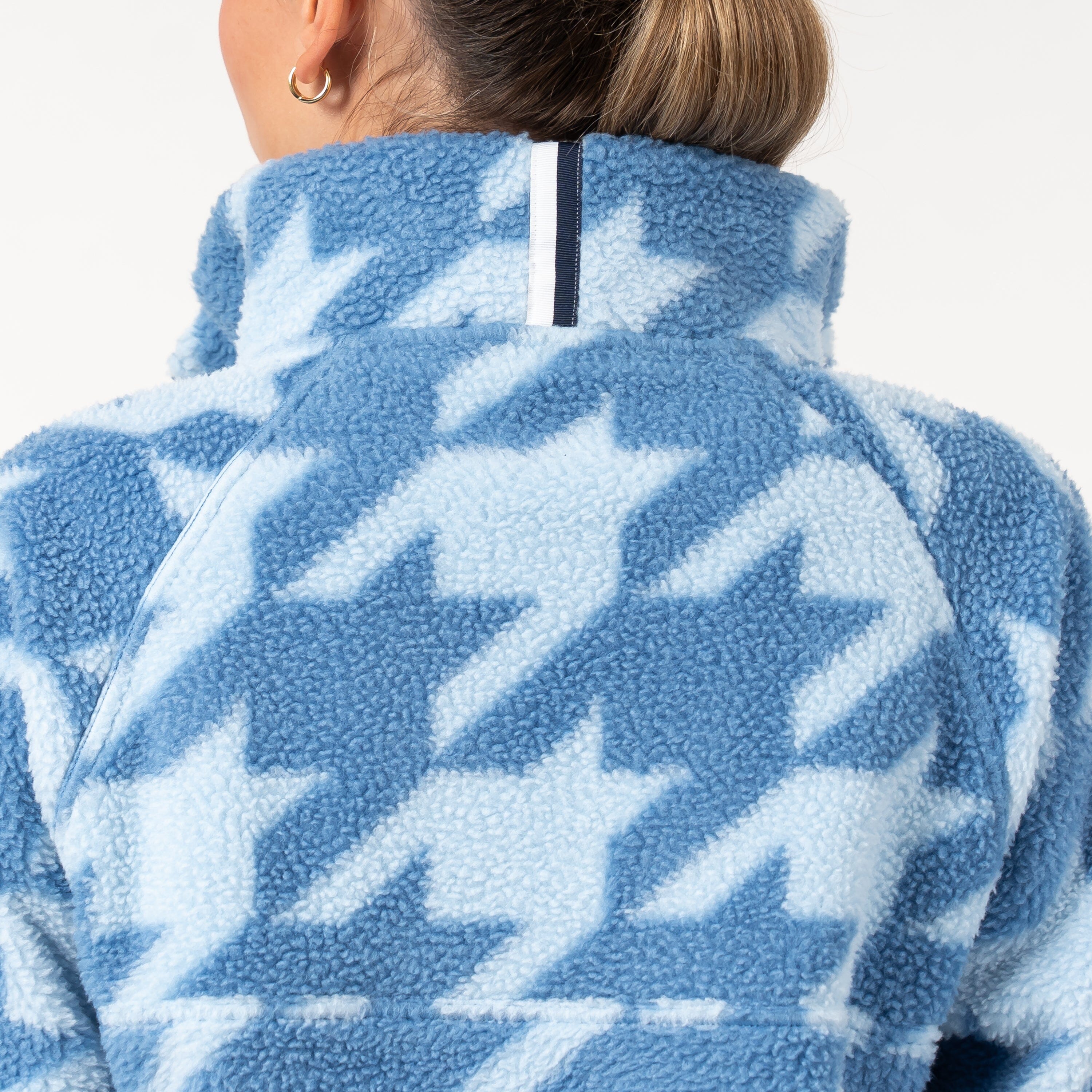 Rivanna Fleece Pullover | The Bold Houndstooth - Highcountry Blue/Pure Blue - Image 4