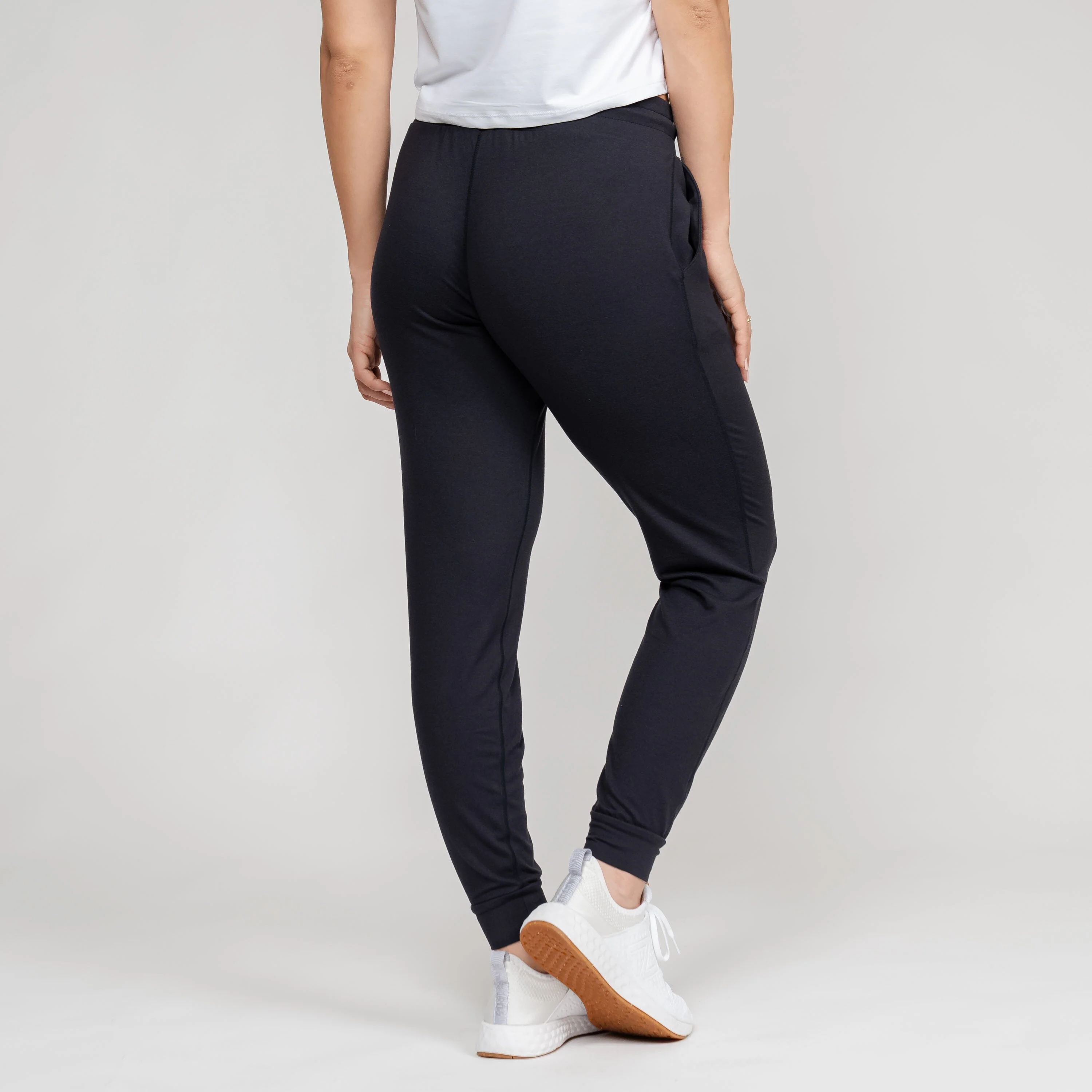 Tempo Performance Jogger | Solid - Midnight Black - Image 2